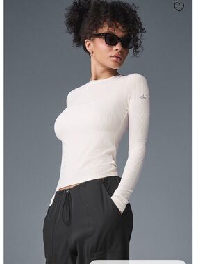 Alo Ribbed Sea Coast Long Sleeve Top - Ivory - S